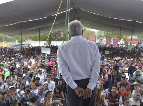 AMLO tiene DOBLE DISCURSO sobre Reforma Educativa: Mexicanos Primero. Noticias en tiempo real