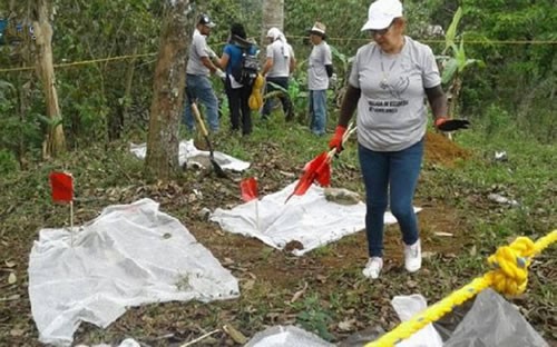 Veracruz: Proyectaran en el Hotel Fiesta Inn de BocaDelRío, documental de las Fosas en ColinasDeSantaFe: 