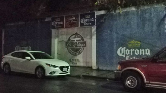 Veracruz: Trasciende VIOLENTO ASALTO a comensales del Bar La Palapa de Pija en Cordoba. Noticias en tiempo real